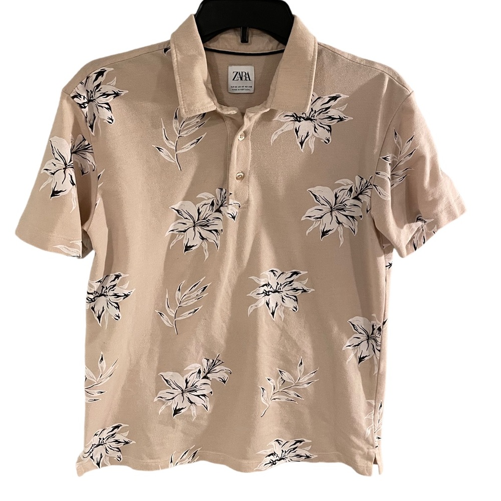 **LIKE NEW** ZARA M. Printed Shirt